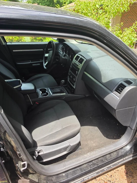 2008 Dodge Charger 6th Gen - Image 4 of 8