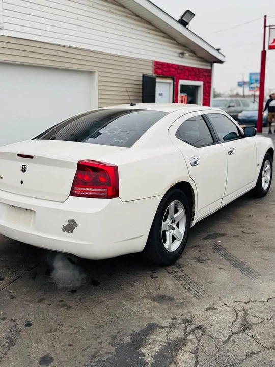2008 Dodge Charger 6th Gen - Image 3 of 13