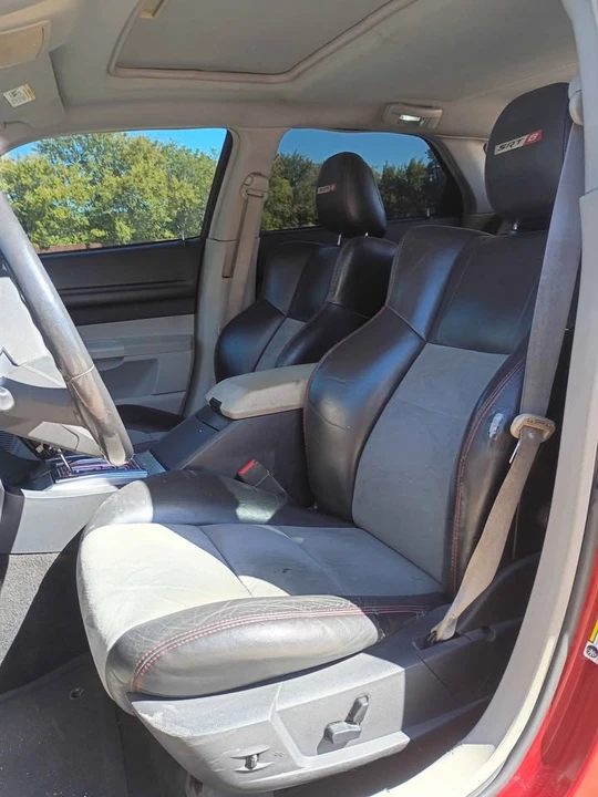 2008 Dodge Magnum SRT8 2nd Gen - Image 4 of 11