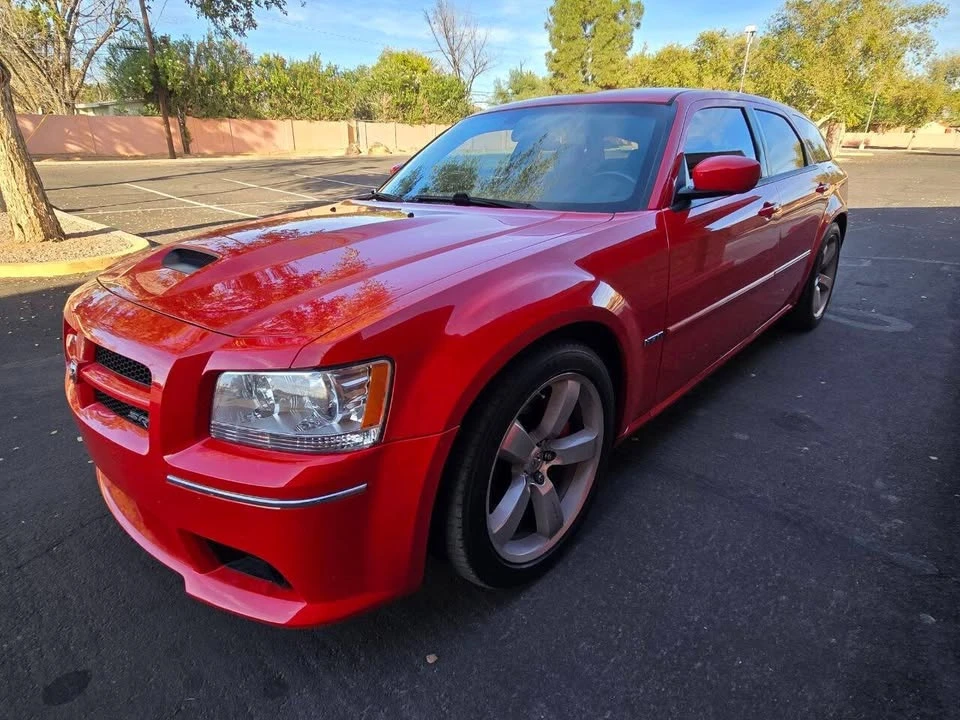2008 Dodge Magnum SRT8 2nd Gen - Image 2 of 20