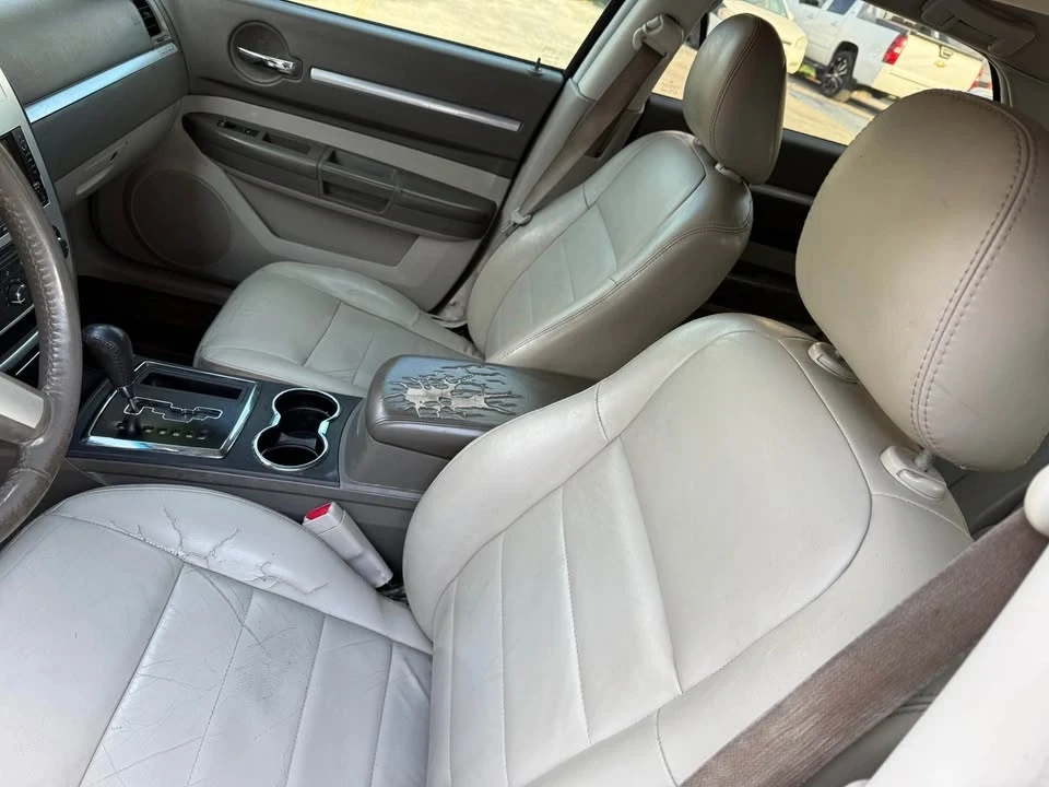 2008 Dodge Magnum 2nd Gen Wagon - Image 9 of 9