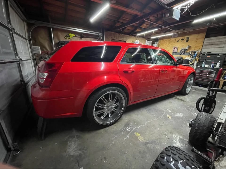 2008 Dodge Magnum 2nd Gen Wagon - Image 5 of 13
