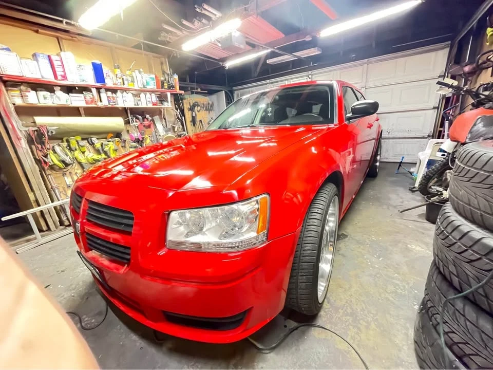 2008 Dodge Magnum 2nd Gen Wagon - Image 9 of 13