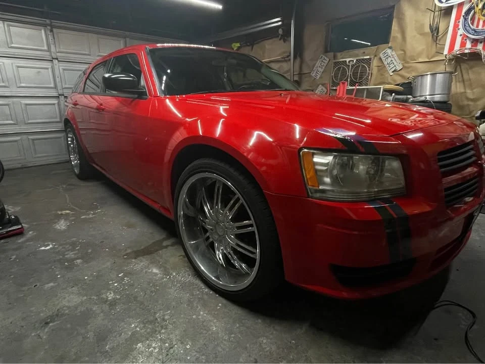 2008 Dodge Magnum 2nd Gen Wagon - Image 7 of 13
