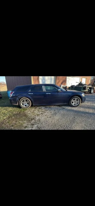 2008 Dodge Magnum 2nd Gen Wagon - Image 4 of 4