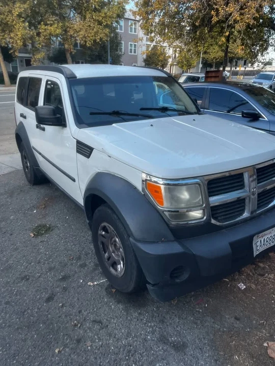 2008 Dodge Nitro - Image 3 of 5
