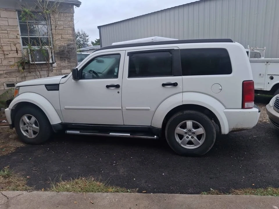 2008 Dodge Nitro - Image 3 of 5