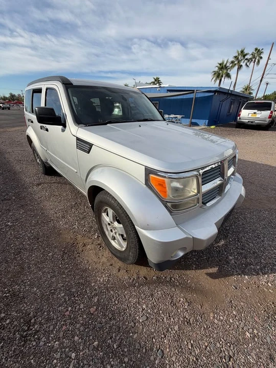 2008 Dodge Nitro - Image 3 of 4