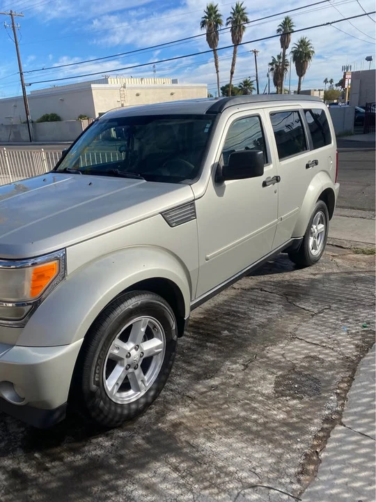 2008 Dodge Nitro - Image 2 of 9
