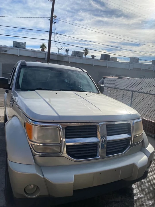 2008 Dodge Nitro - Image 3 of 9