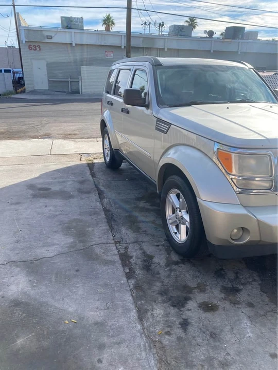 2008 Dodge Nitro - Image 4 of 9