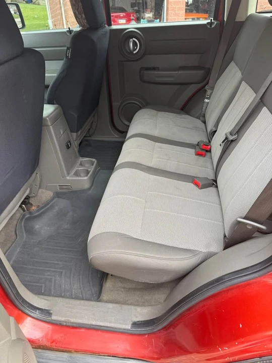 2008 Dodge Nitro - Image 10 of 12