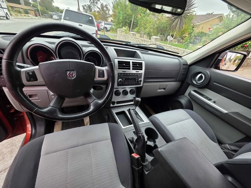2008 Dodge Nitro - Image 6 of 11