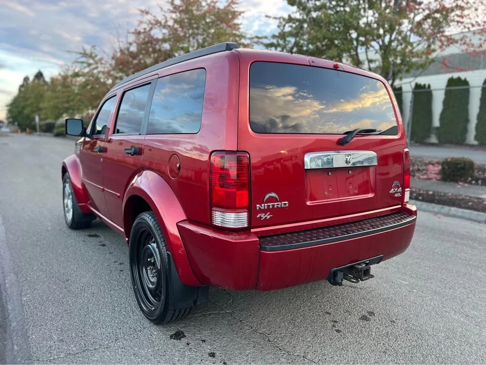 2008 Dodge Nitro - Image 5 of 11