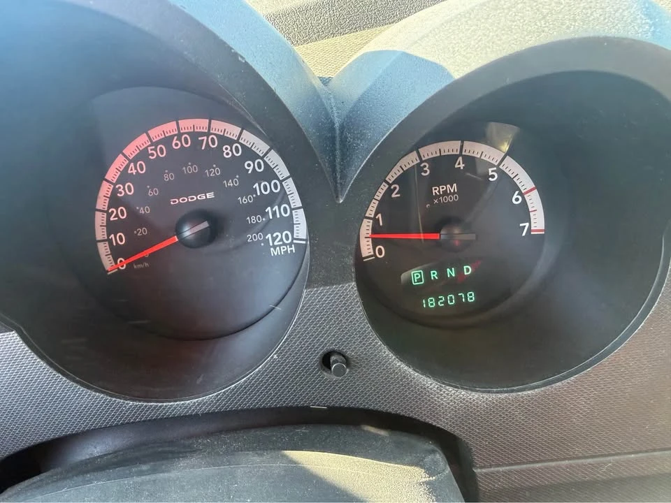 2008 Dodge Nitro - Image 12 of 15
