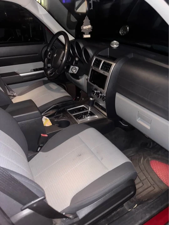 2008 Dodge Nitro - Image 2 of 2