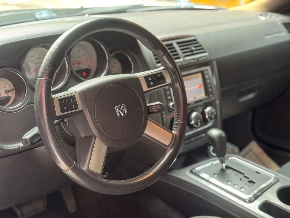 2008 Dodge Challenger SRT8 & 392 3rd Gen - Image 18 of 19