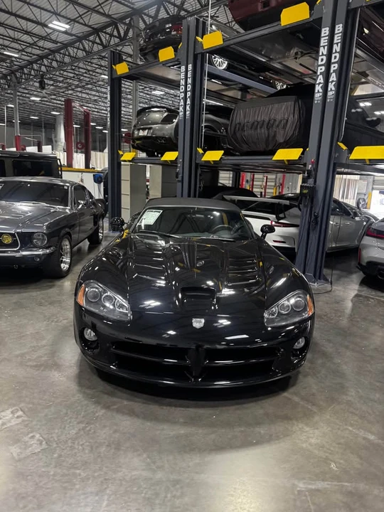 2008 Dodge Viper 4th Gen - Image 2 of 8