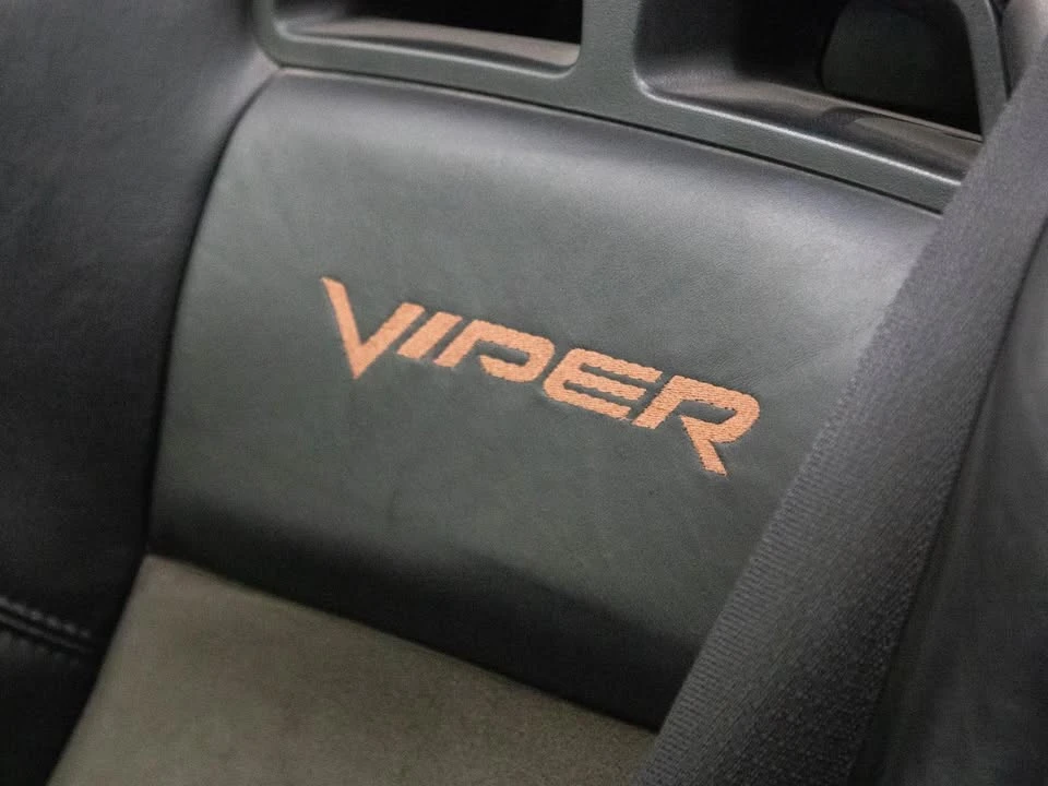 2008 Dodge Viper - Image 15 of 20
