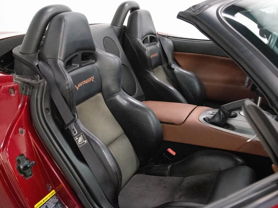 2008 Dodge Viper - Image 16 of 20