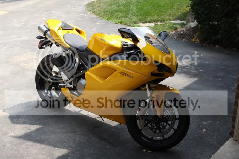 Ducati 1098 - Image 3 of 7