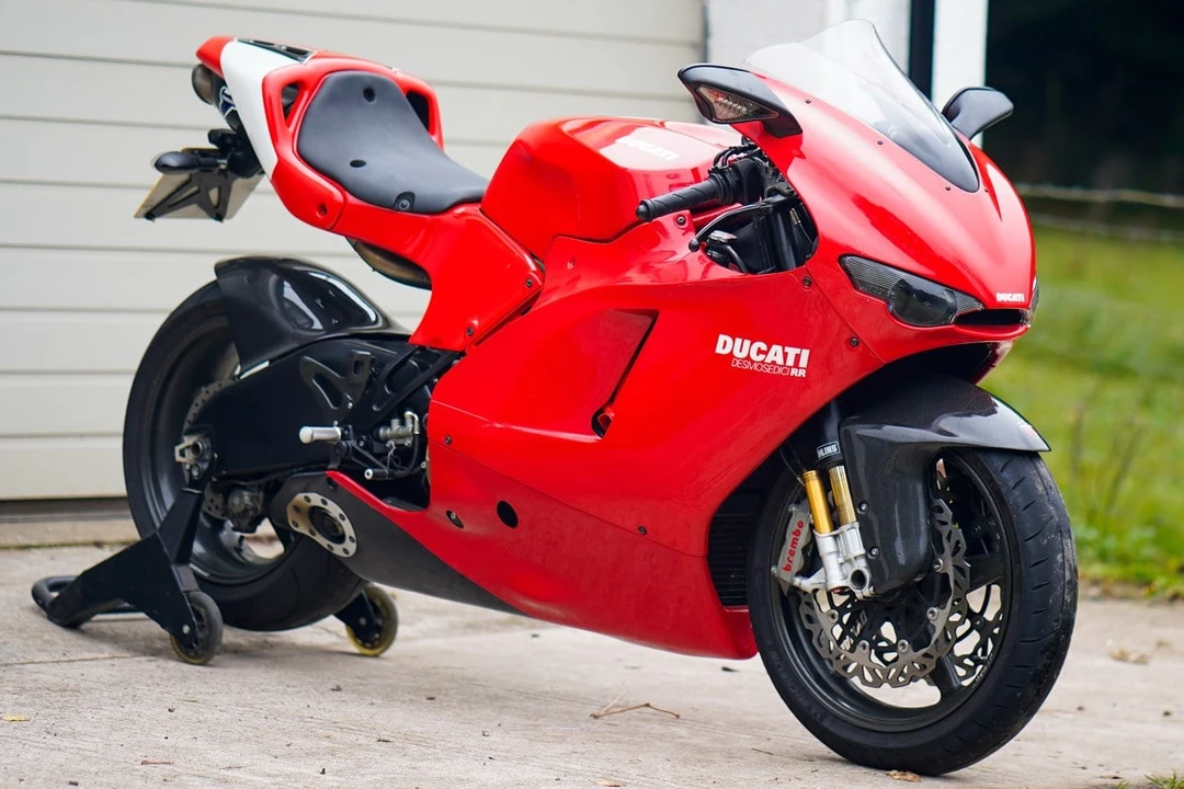 2008 Ducati Desmosedici - Image 3 of 30