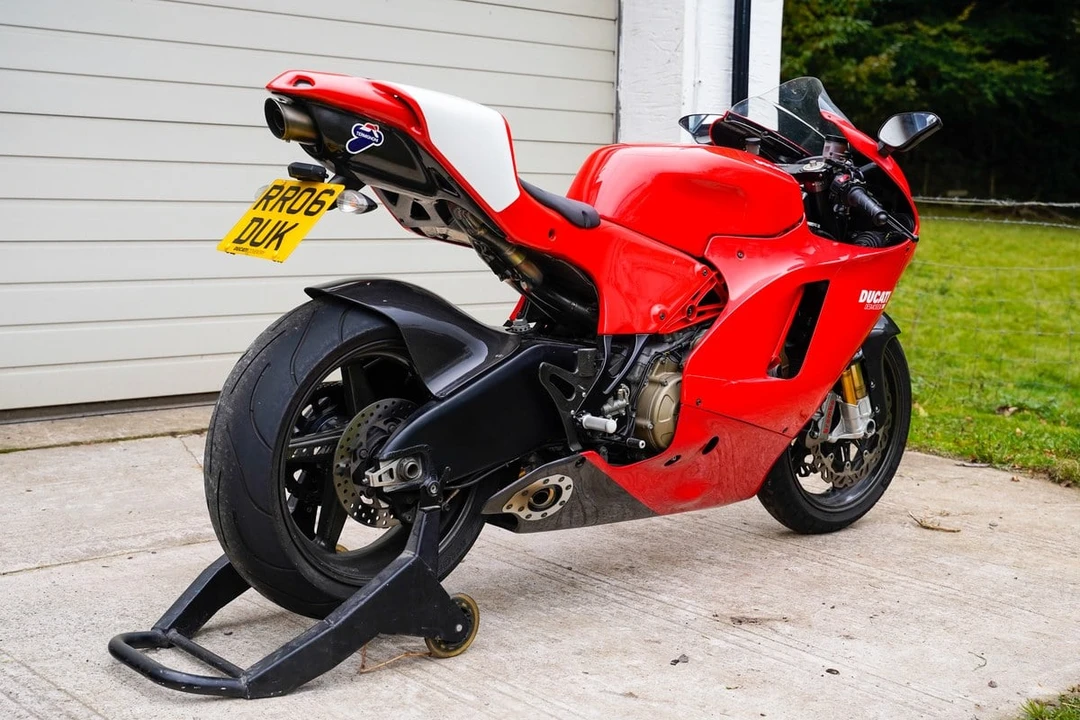 2008 Ducati Desmosedici - Image 10 of 30