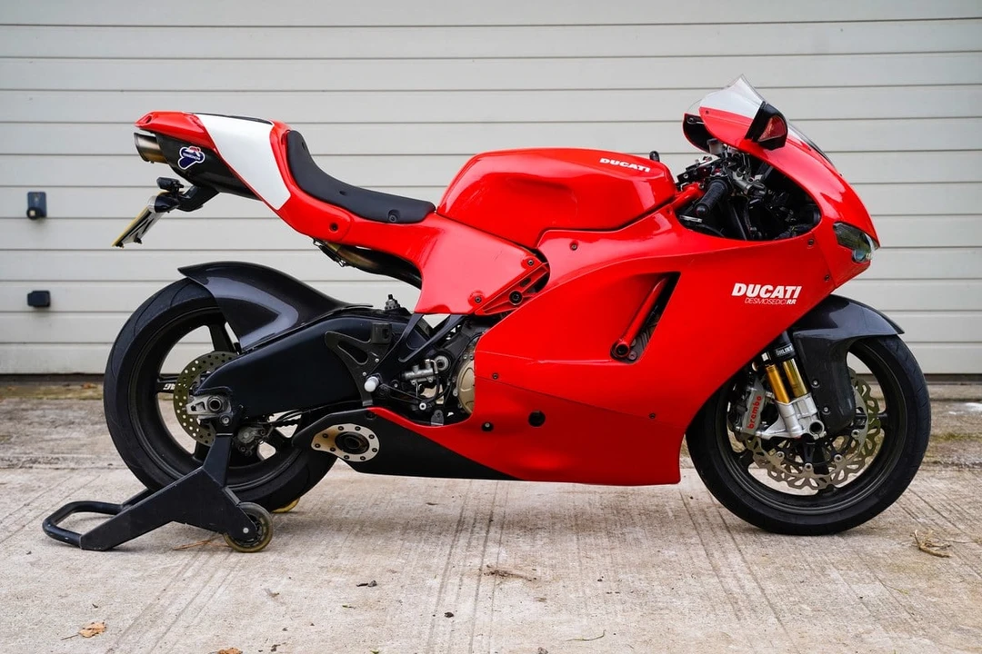 2008 Ducati Desmosedici - Image 12 of 30