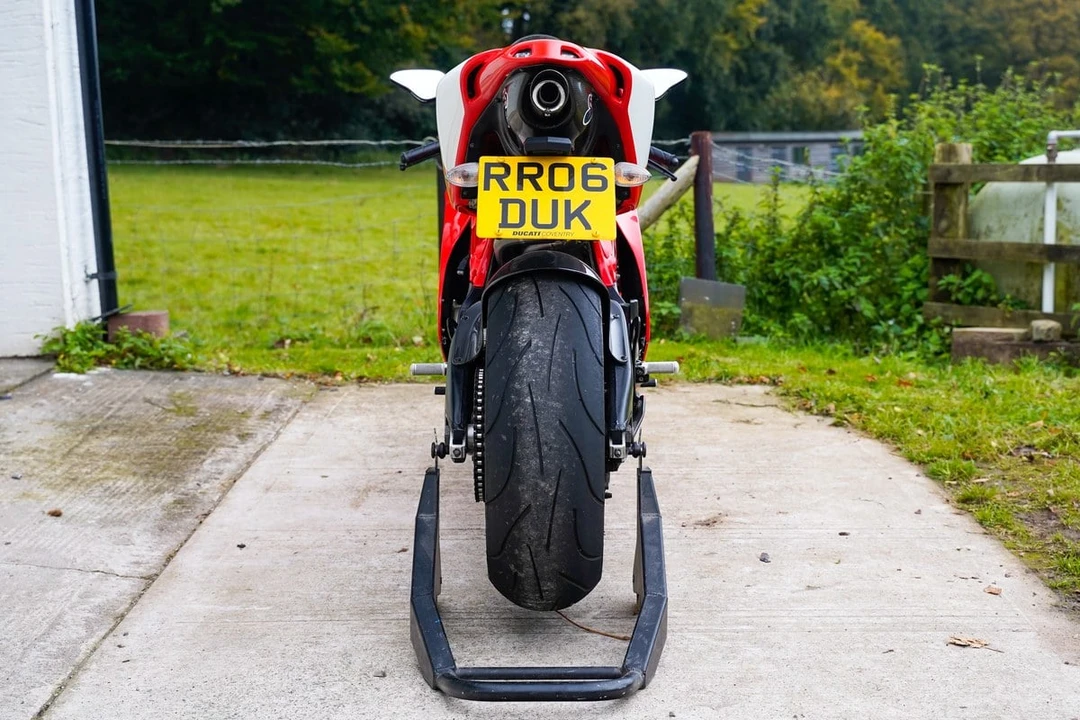 2008 Ducati Desmosedici - Image 9 of 30