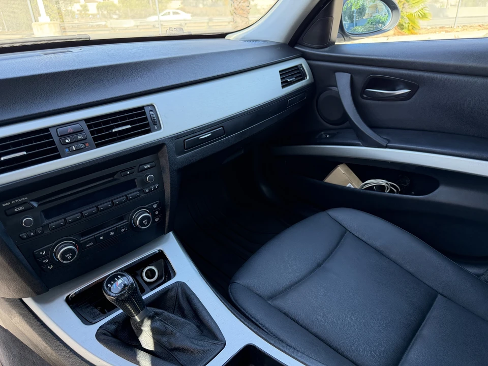 2008 BMW E90 335i Sedan - Image 10 of 10