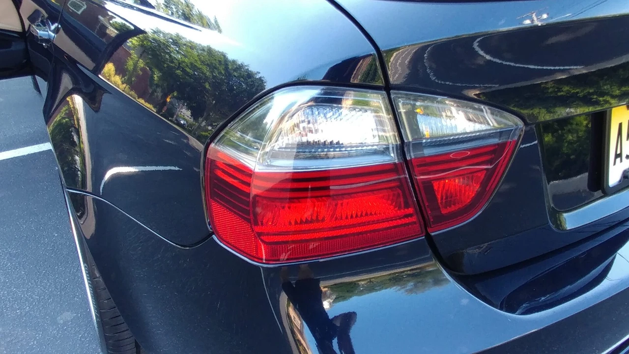 2008 BMW E90 M3 Sedan - Image 25 of 31