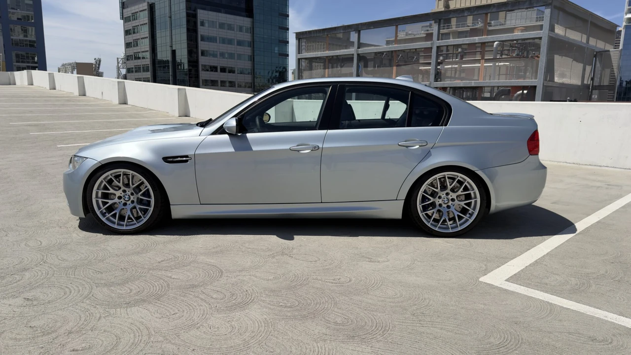 2008 BMW E90 M3 Sedan - Image 10 of 31