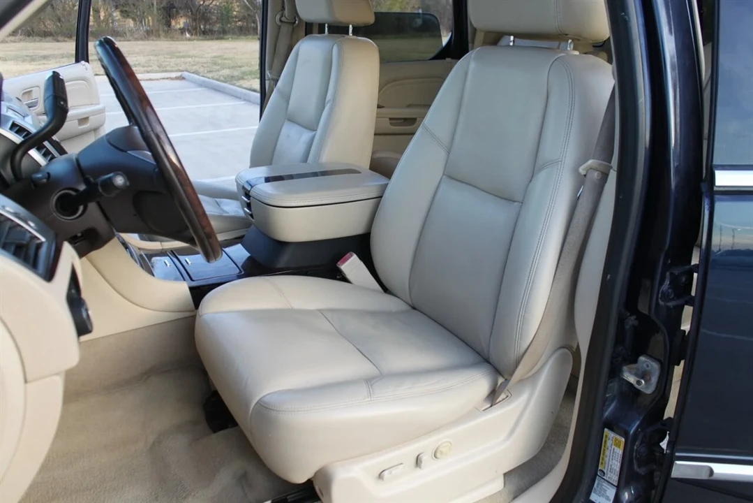 2008 Cadillac Escalade & EXT 3rd Gen - Image 21 of 21