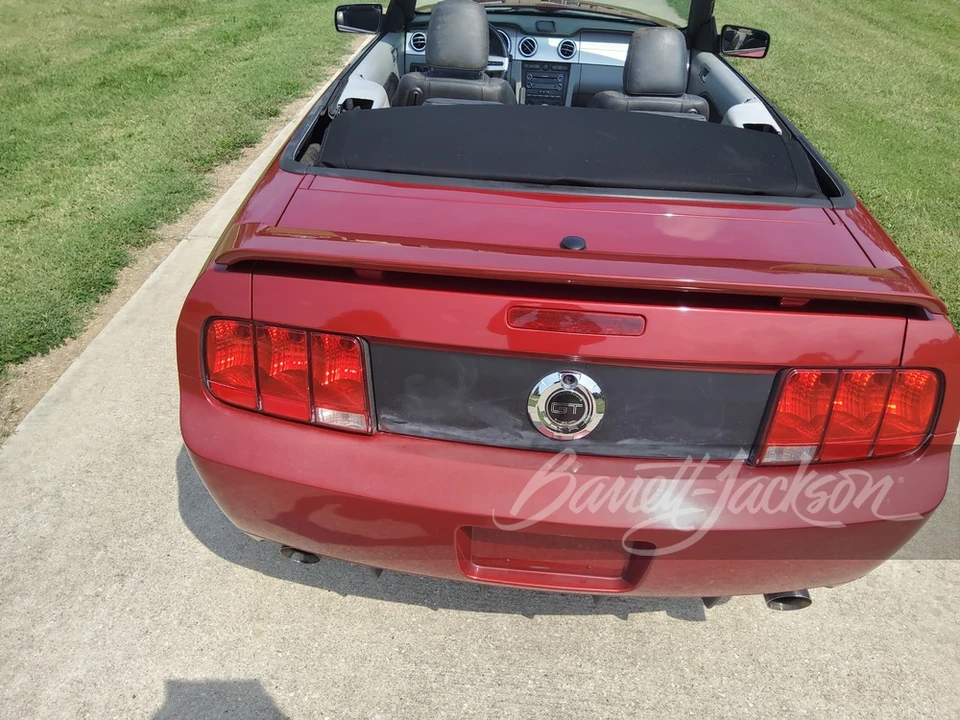 2008 Ford S197 Mustang - Image 11 of 12