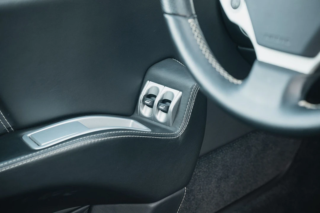 2008 Ferrari 612 - Image 27 of 31