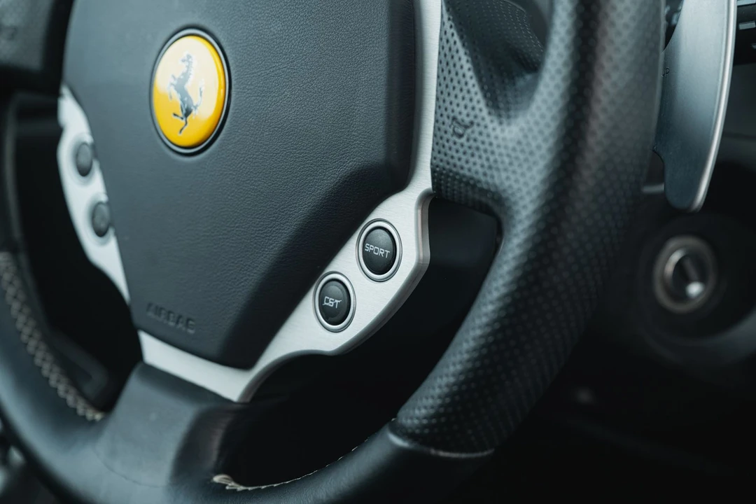 2008 Ferrari 612 - Image 25 of 31