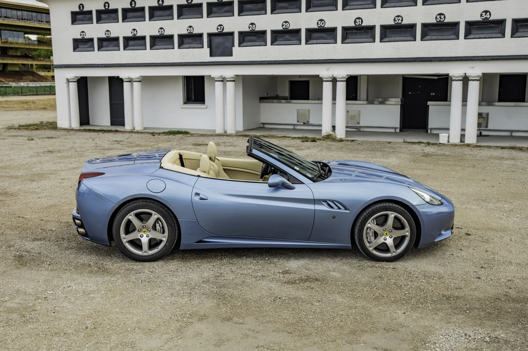 2008 Ferrari California - Image 12 of 31