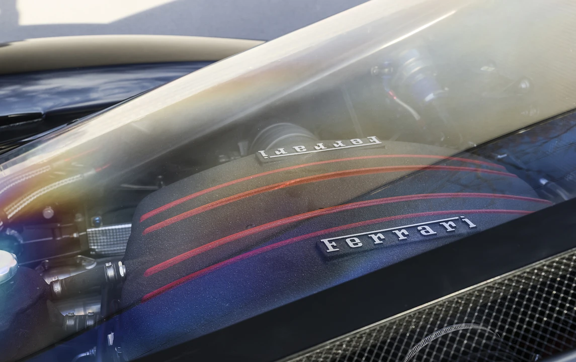 2008 Ferrari Enzo - Image 18 of 23