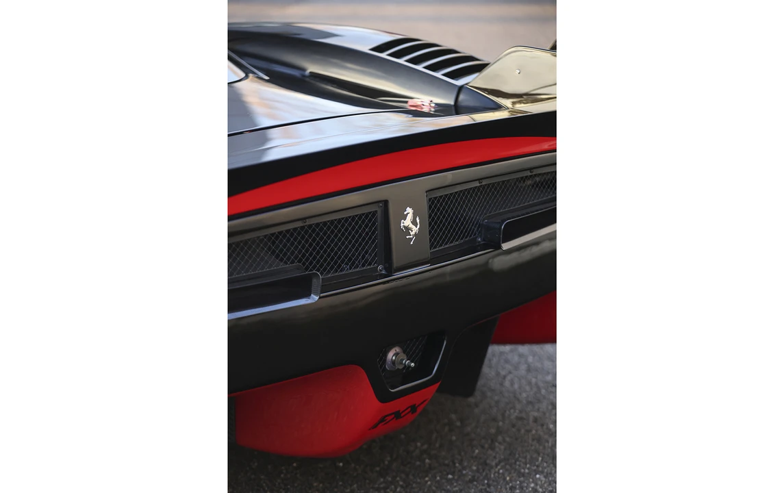 2008 Ferrari Enzo - Image 16 of 23