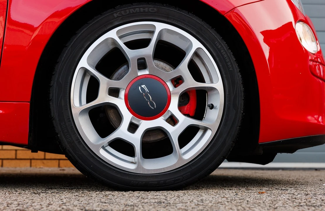 2008 Fiat Abarth 500 - Image 14 of 30
