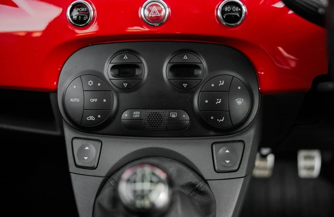 2008 Fiat Abarth 500 - Image 22 of 30