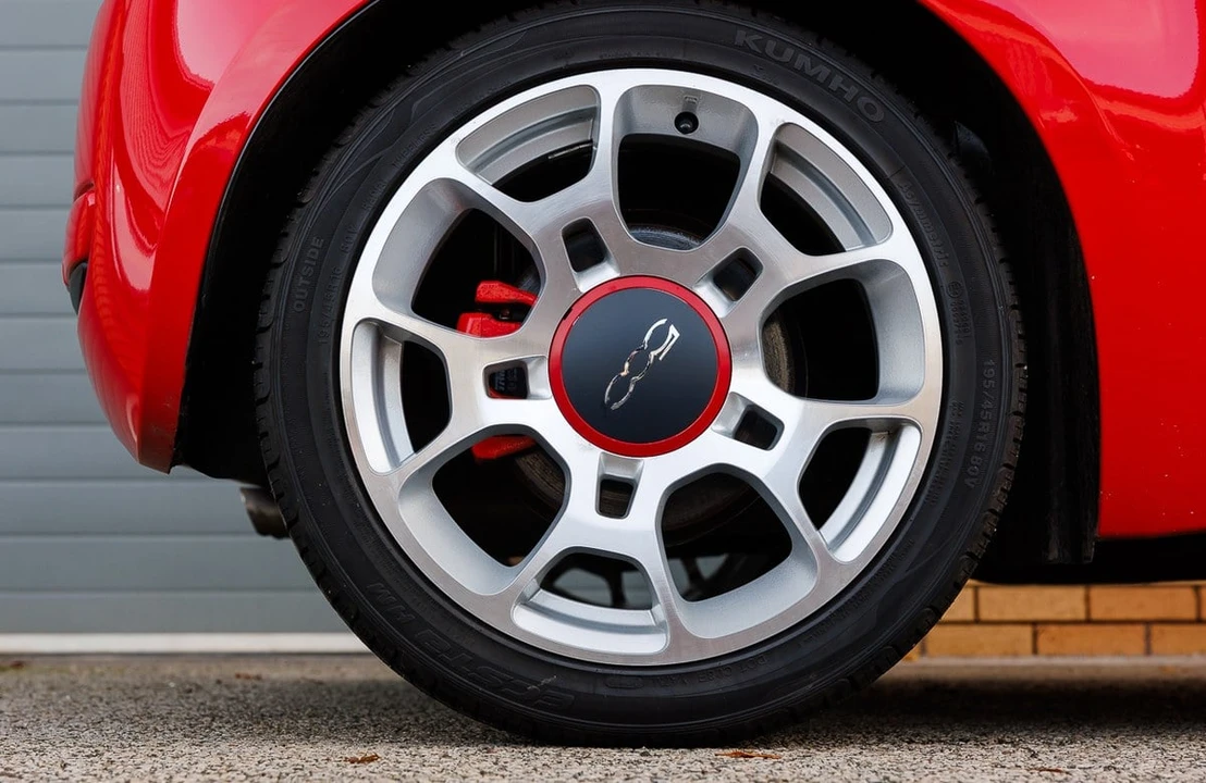 2008 Fiat Abarth 500 - Image 13 of 30