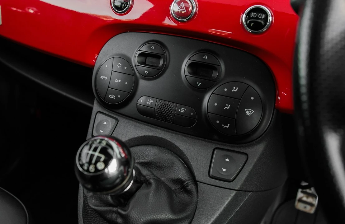 2008 Fiat Abarth 500 - Image 27 of 30