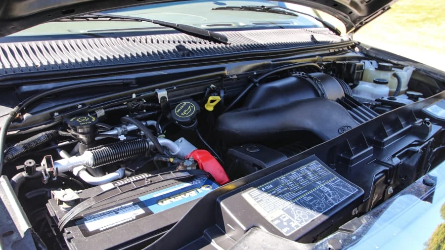2008 Ford Econoline Van - Image 10 of 31