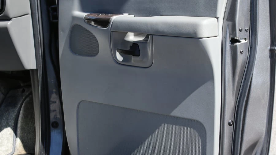 2008 Ford Econoline Van - Image 25 of 31