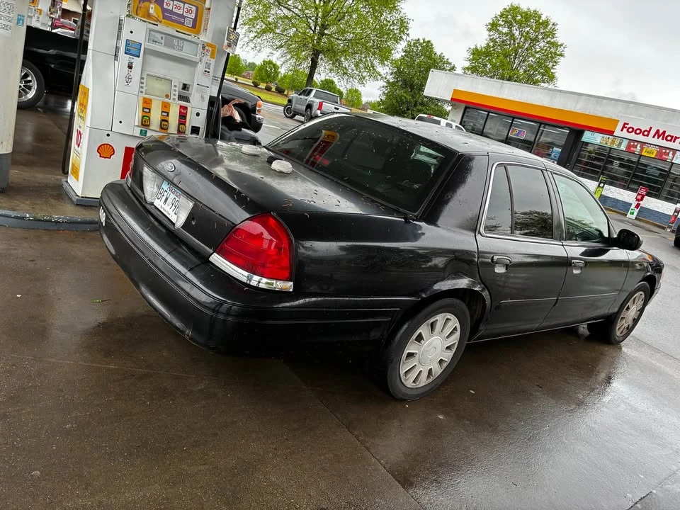 2008 Ford Crown Victoria - Image 3 of 3