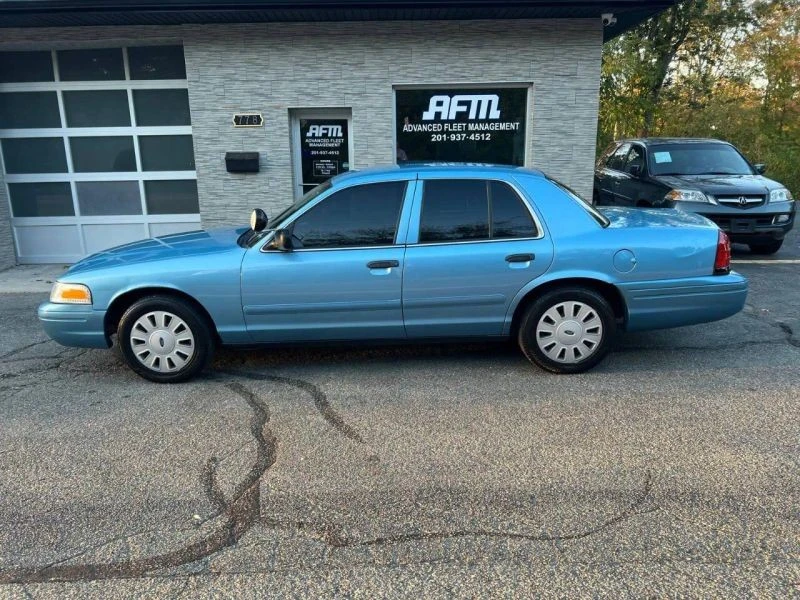 2008 Ford Crown Victoria - Image 3 of 12