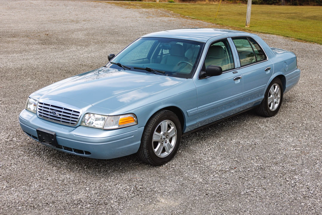 2008 Ford Crown Victoria - Image 4 of 31