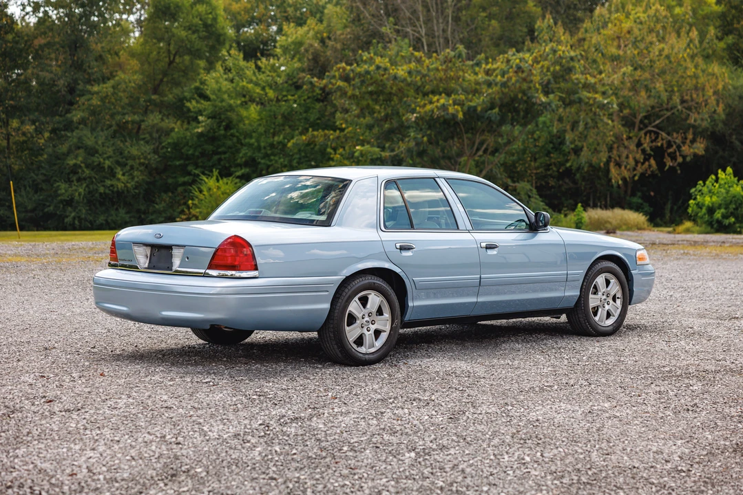 2008 Ford Crown Victoria - Image 7 of 31