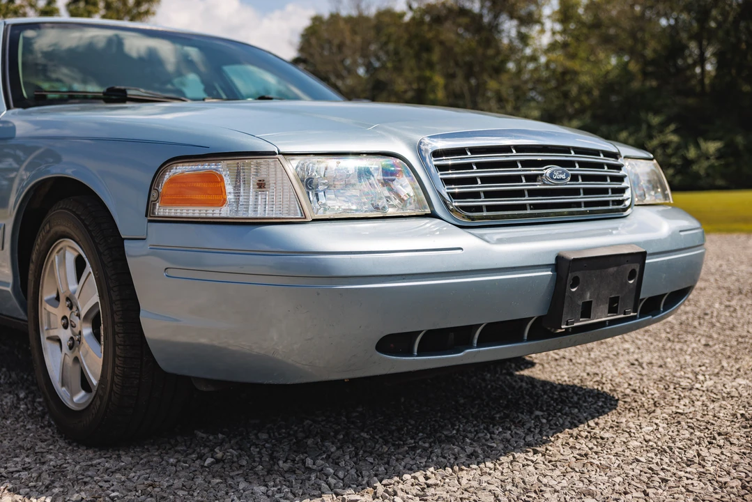 2008 Ford Crown Victoria - Image 20 of 31
